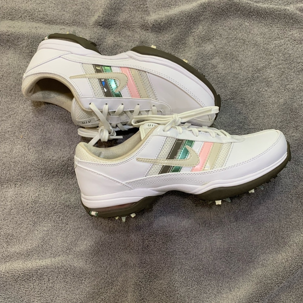 Nike Air Women’s Leather Golf Shoes/Cleats Gem